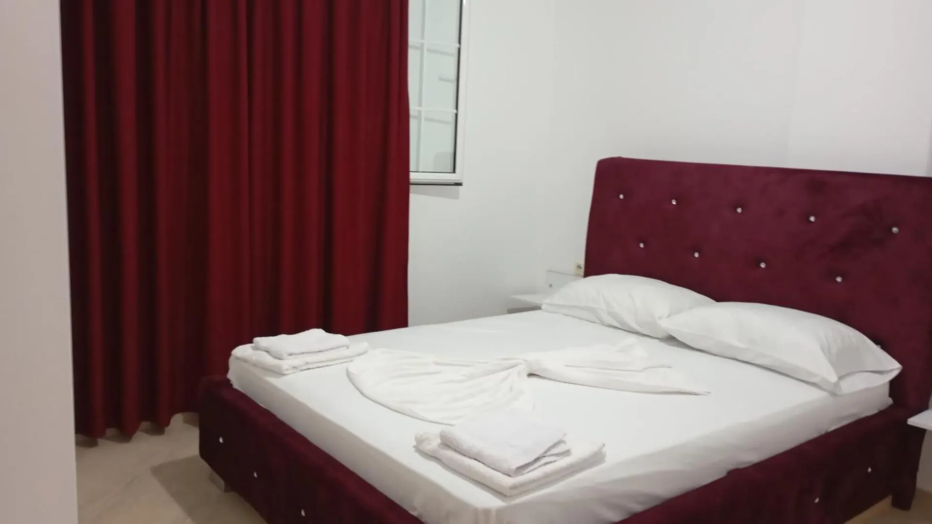 Vila Shabani Apartment Sarande